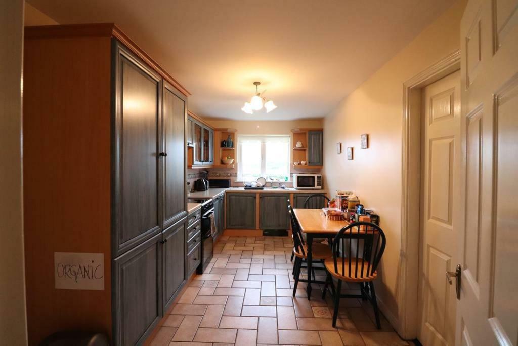 Strandhill Home, One Minute From The Beach And Pubs Eksteriør bilde